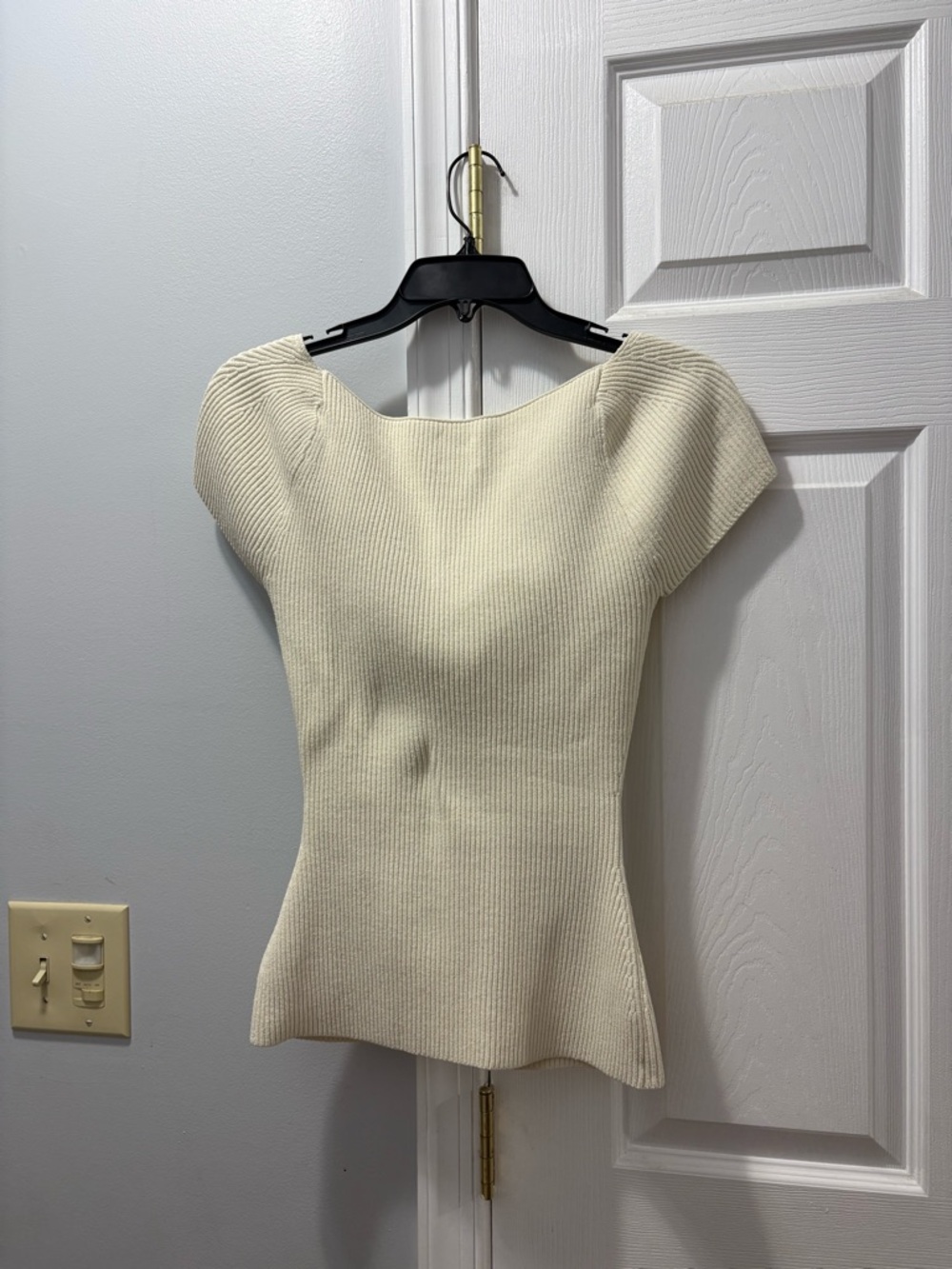 KHAITE The Ista Ribbed Top In Ivory Size Medium - Picture 3 of 5